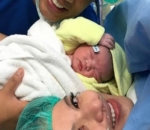 Foto Pertama Magika Bersama Kedua Orang Tuanya